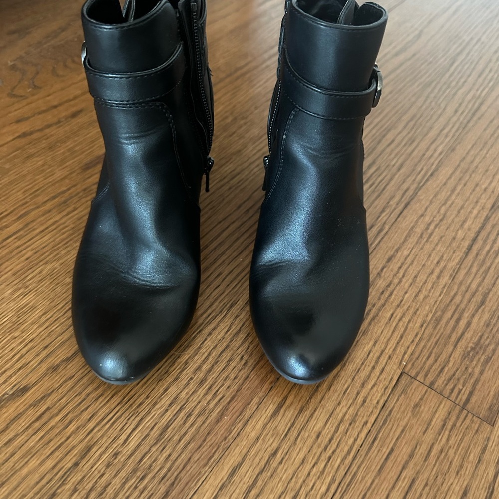 Bass Sleek Black Ankle Booties
